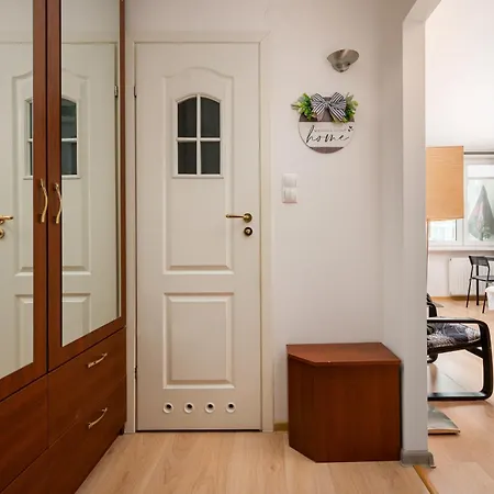 Bielany Urban Living By Bookinghost Apartmán